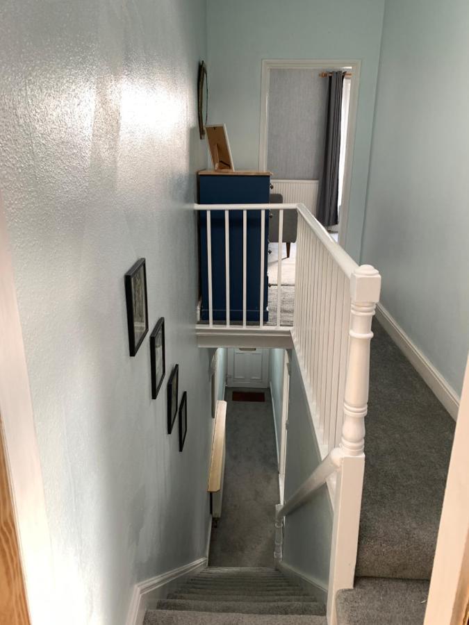 Lovely City Town House With Free Parking Sleeps 2 To 6 Guests York Exterior photo