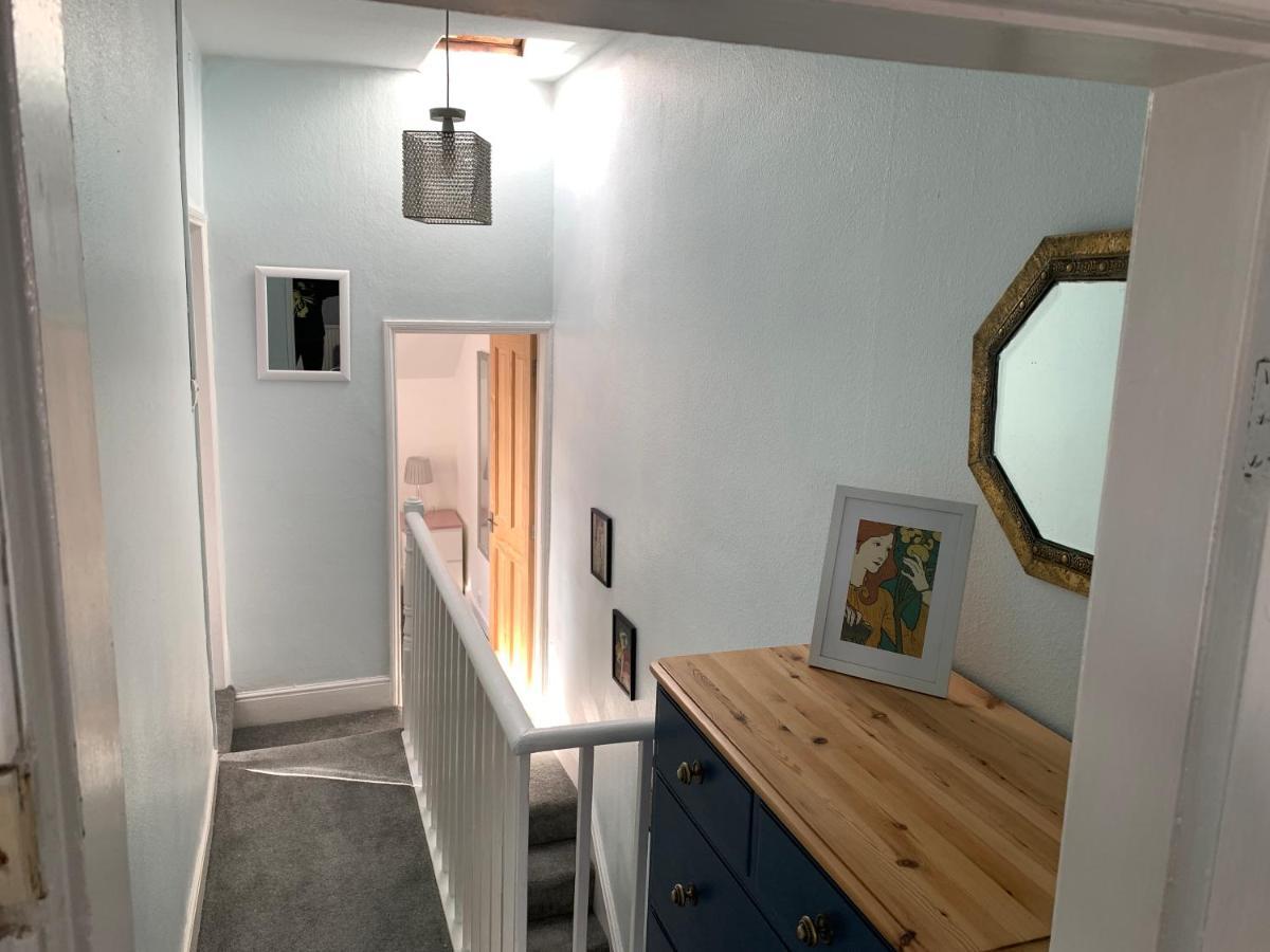 Lovely City Town House With Free Parking Sleeps 2 To 6 Guests York Exterior photo